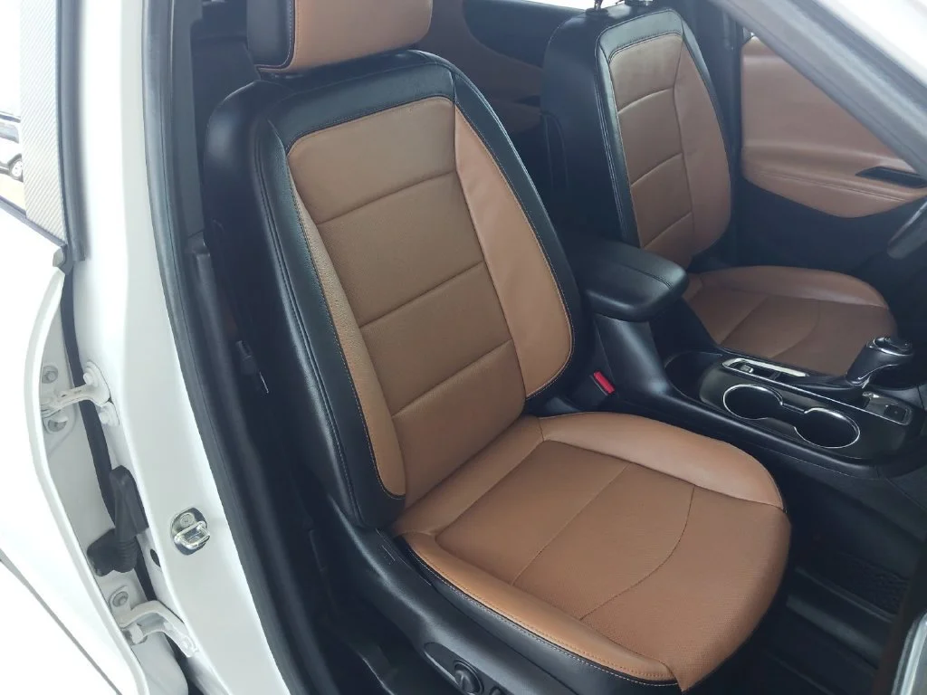 Used 2018 IRIDESCENT PEARL TRICOAT Chevrolet Premier image 28