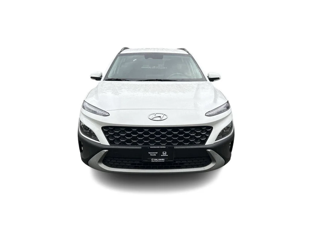 Used 2023  Hyundai 2.0L AWD Essential   No Accidents   Local BC   Dil image 4