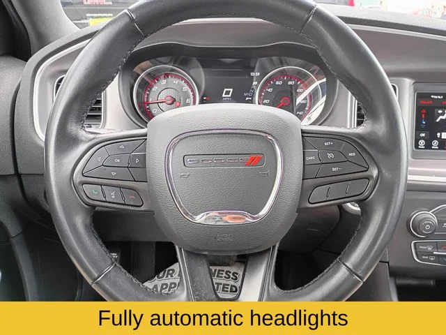 Used 2022 White Dodge SXT image 13