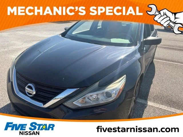 Used 2017 Blue Nissan 2.5 SV image 2