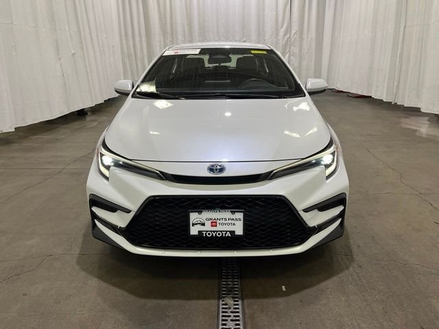 Certified Used 2024 Beige Toyota SE image 9