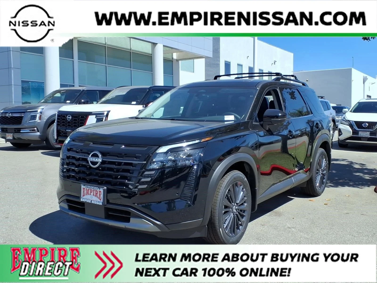2026 Nissan Pathfinder SL 2WD's photo