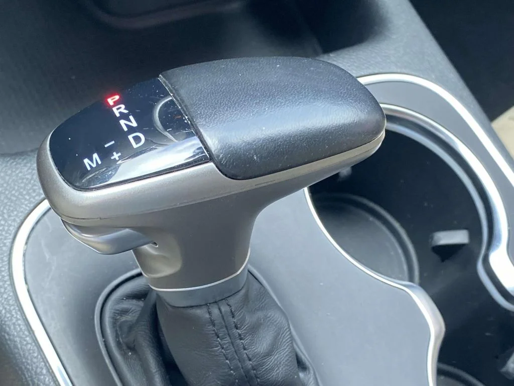 Used 2020 Blue Dodge SXT Plus image 27