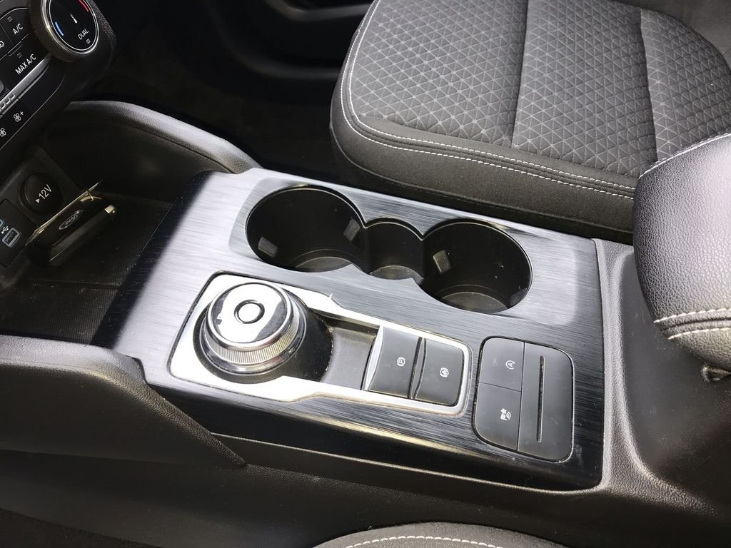 Used 2023 White Ford Active image 20