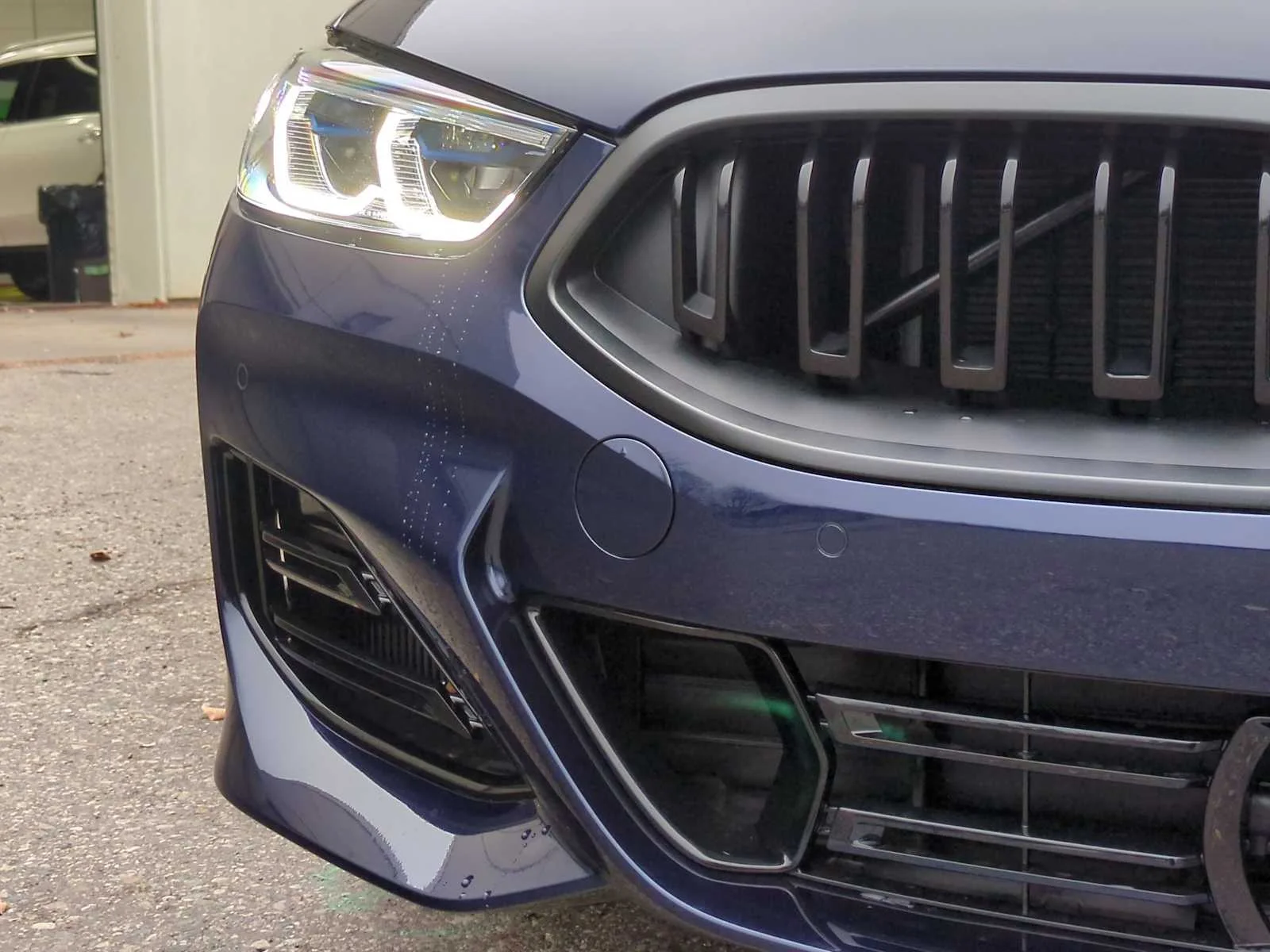 2026 BMW 8 Series 840i - Photo 11