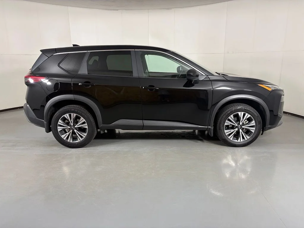 Used 2023 Black Nissan SV image 9