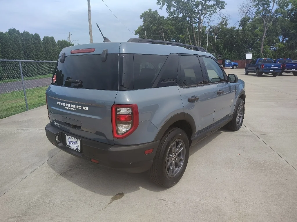 Used 2024 Azure Gray Metallic Ford Big Bend image 5