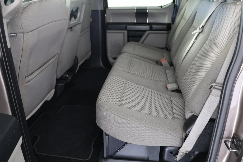 Used 2018 Stone Gray Metallic Ford XLT image 18