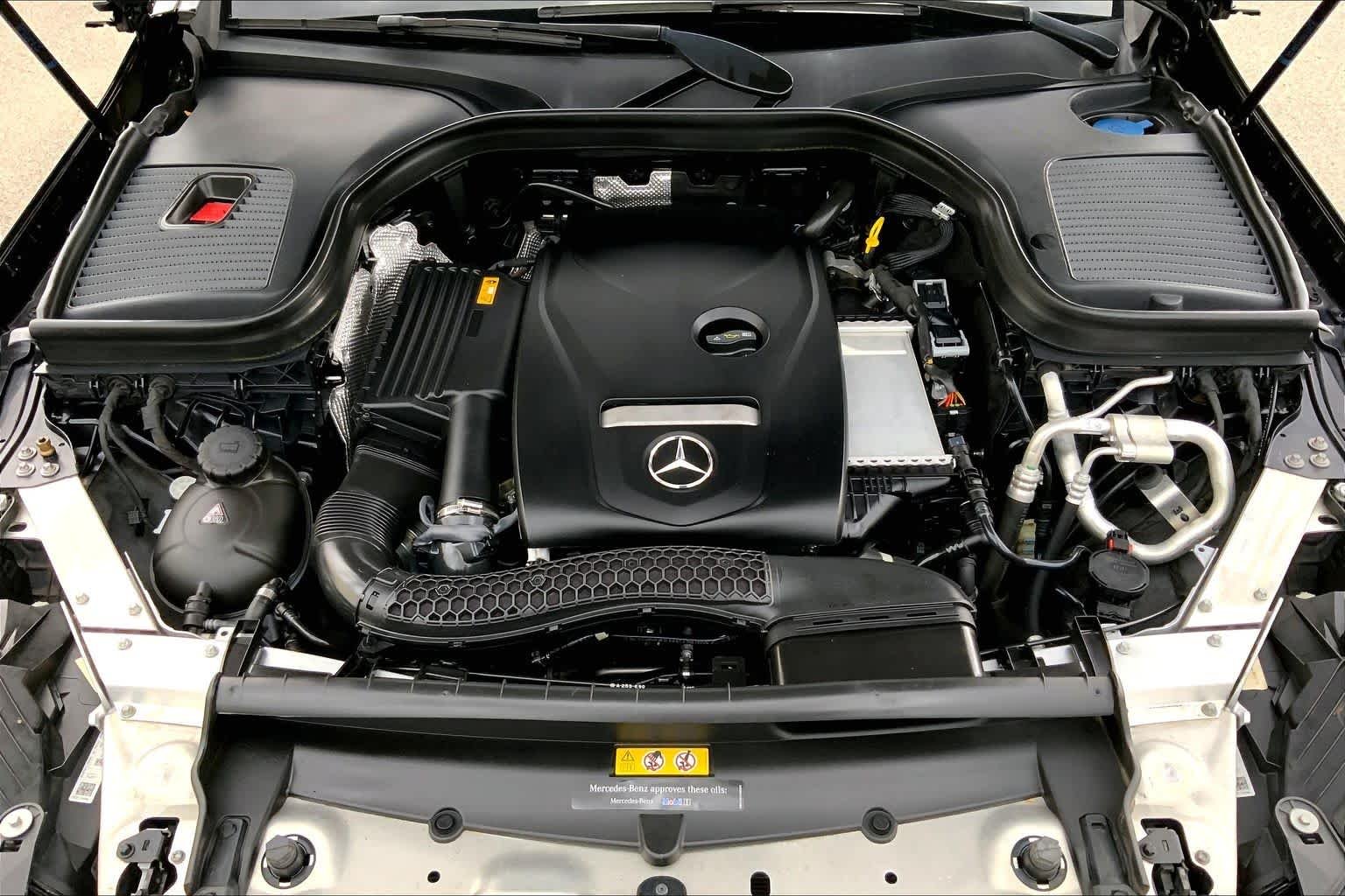 Used 2019 Black Mercedes-Benz GLC 300 image 31