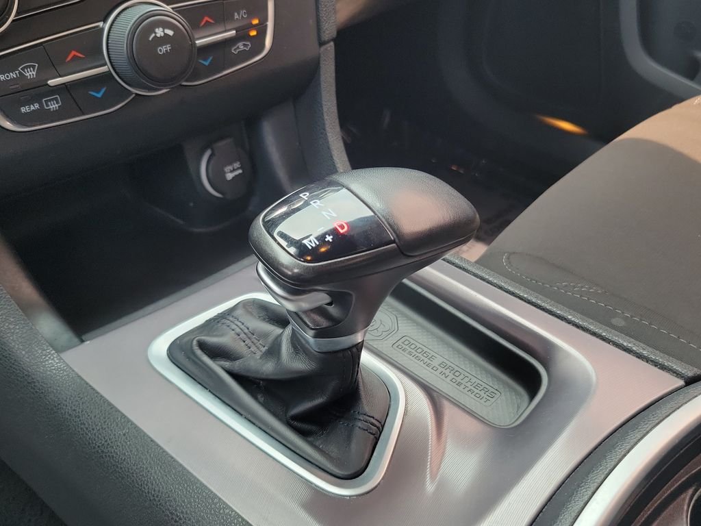 Certified Used 2023 White Dodge SXT image 25