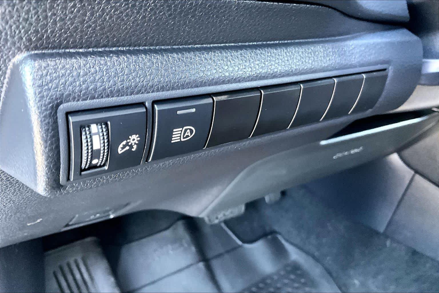 Used 2025 Classic Silver Metallic Toyota SE image 32