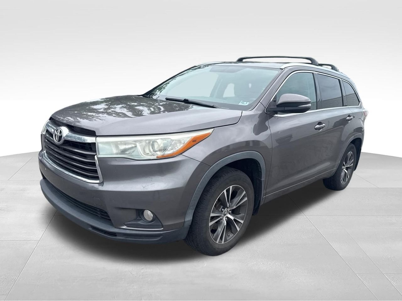 2016 Toyota Highlander XLE V6's photo
