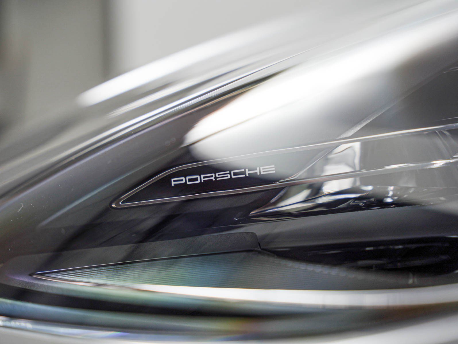 Certified Used 2026 CHALK Porsche  image 31