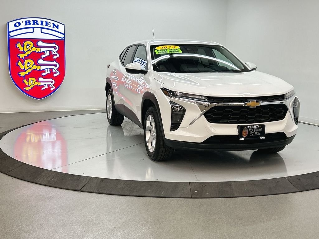 2024 Chevrolet Trax LS