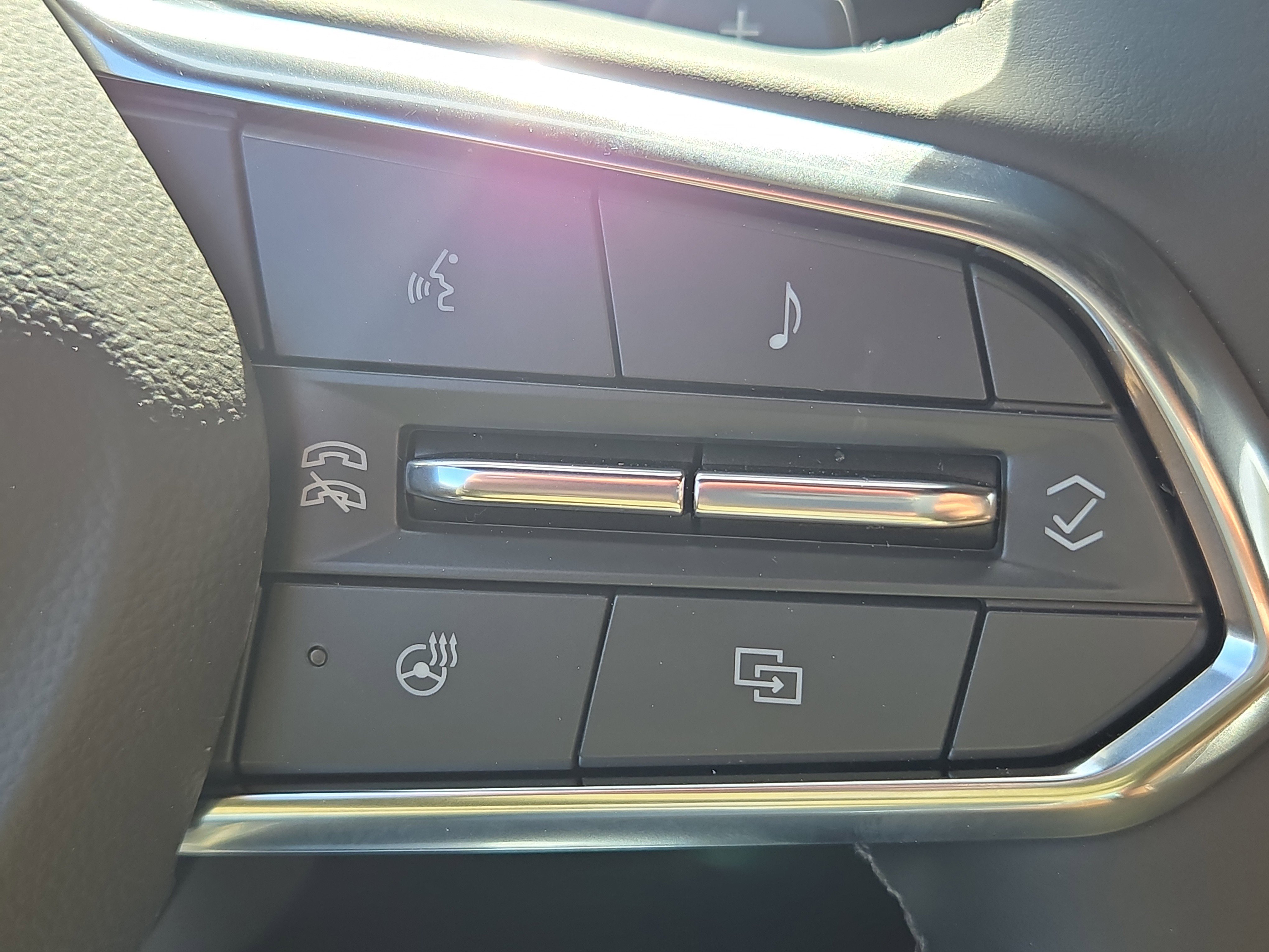 2026 Chevrolet Suburban High Country - Photo 31
