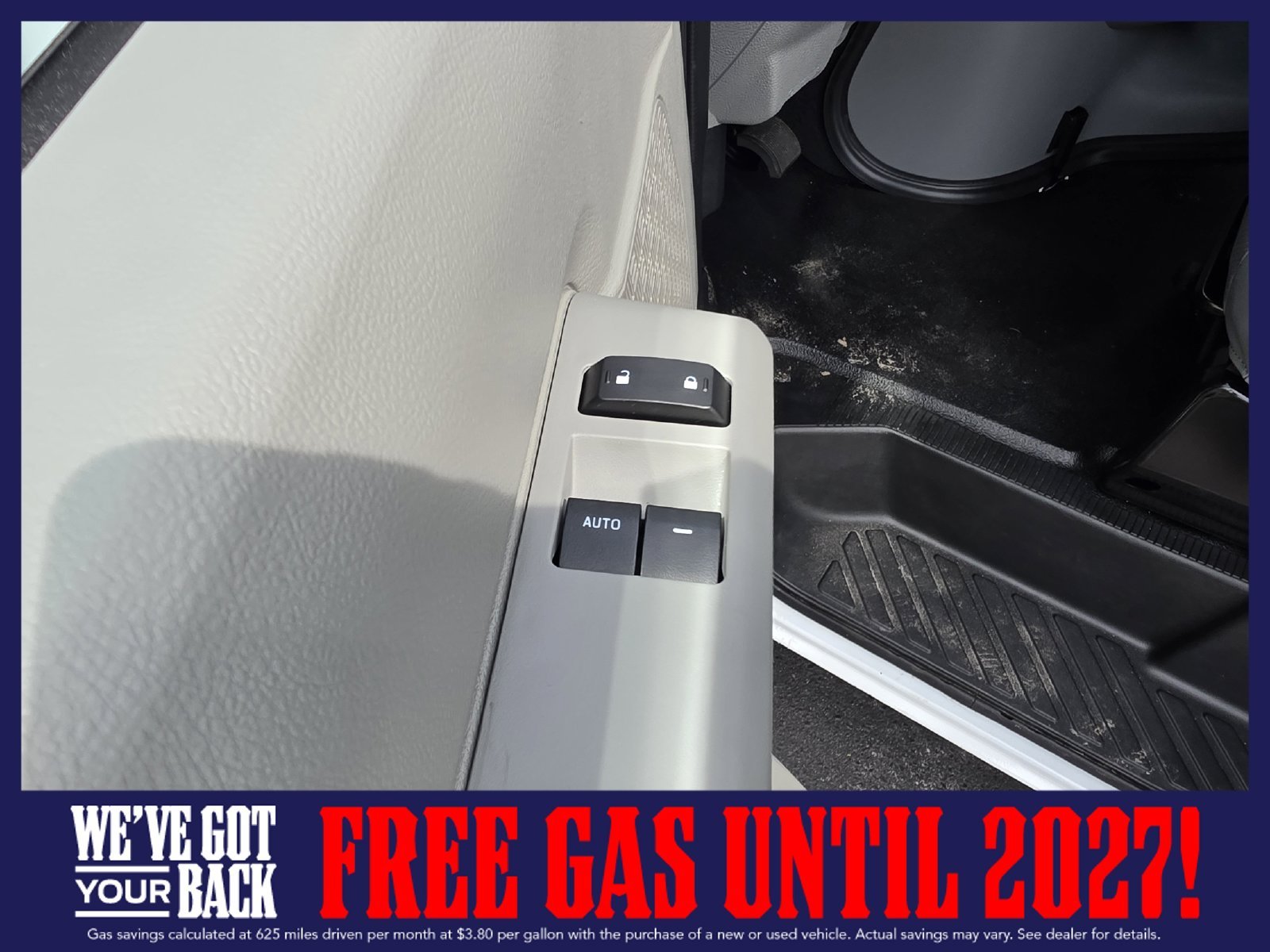 New 2027 Oxford White Ford Base image 14