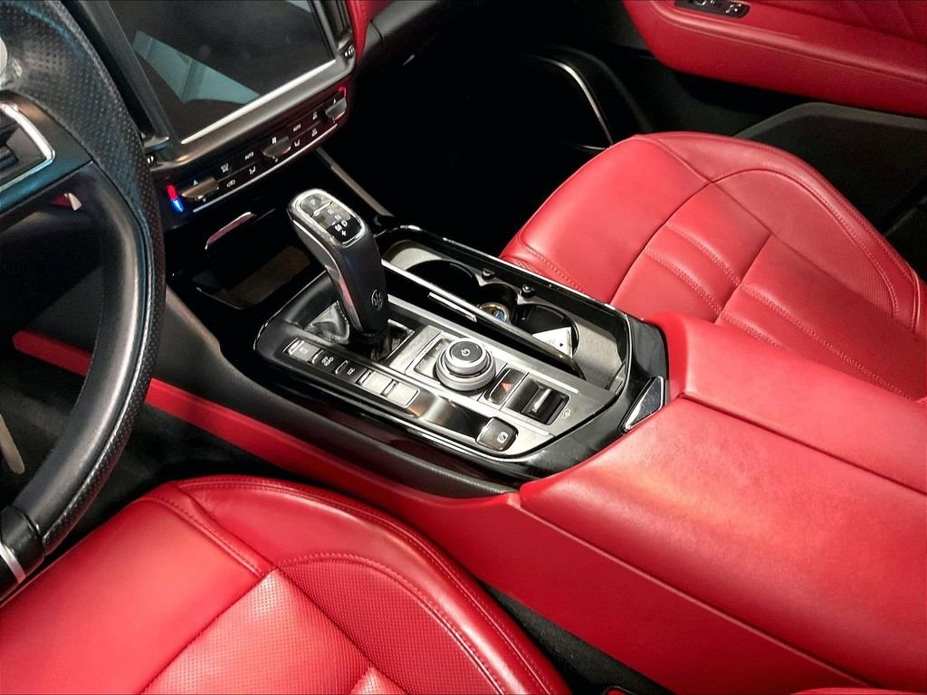 Used 2022 White Maserati Modena image 20