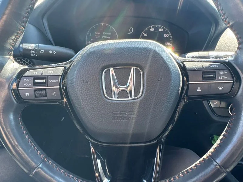 Used 2024  Honda Sport image 13