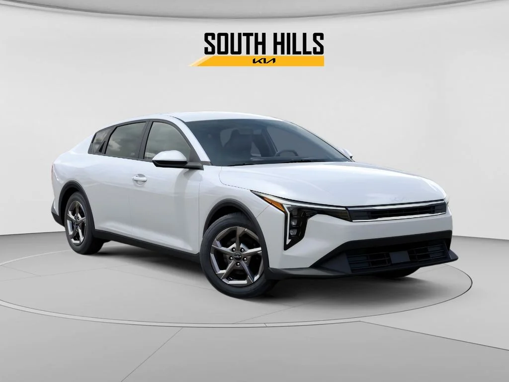 New 2026 White Kia LXS image 8