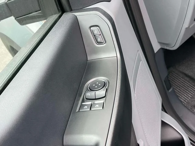 New 2026 Oxford White Ford F-450® XL image 15