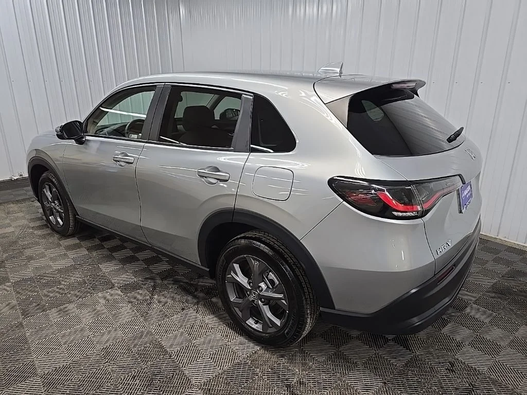 2026 Honda HR-V LX - Photo 9