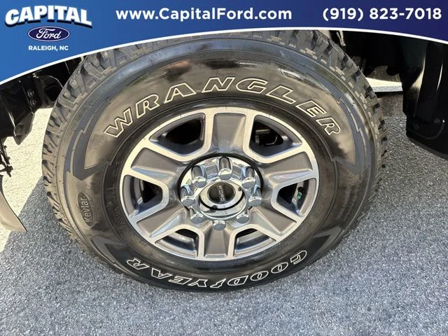 Used 2024 Red Ford Lariat image 13