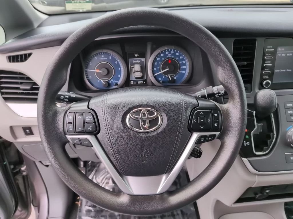 Used 2020 Gray Toyota L image 18
