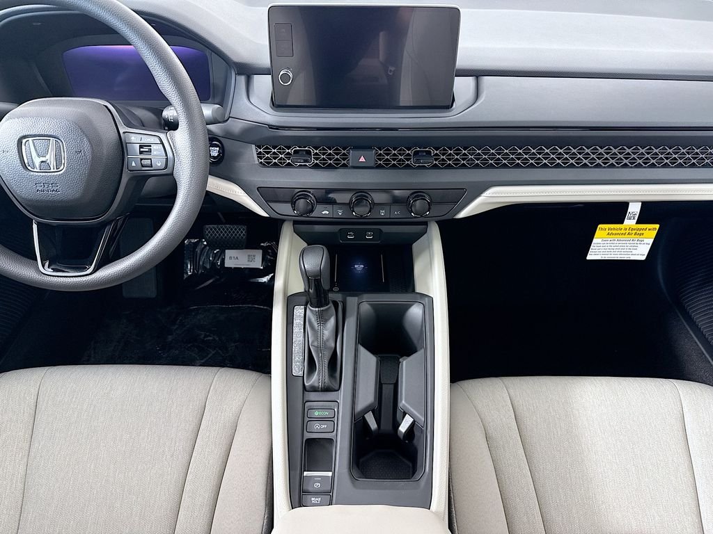 New 2026 Platinum White Pearl Honda LX image 15