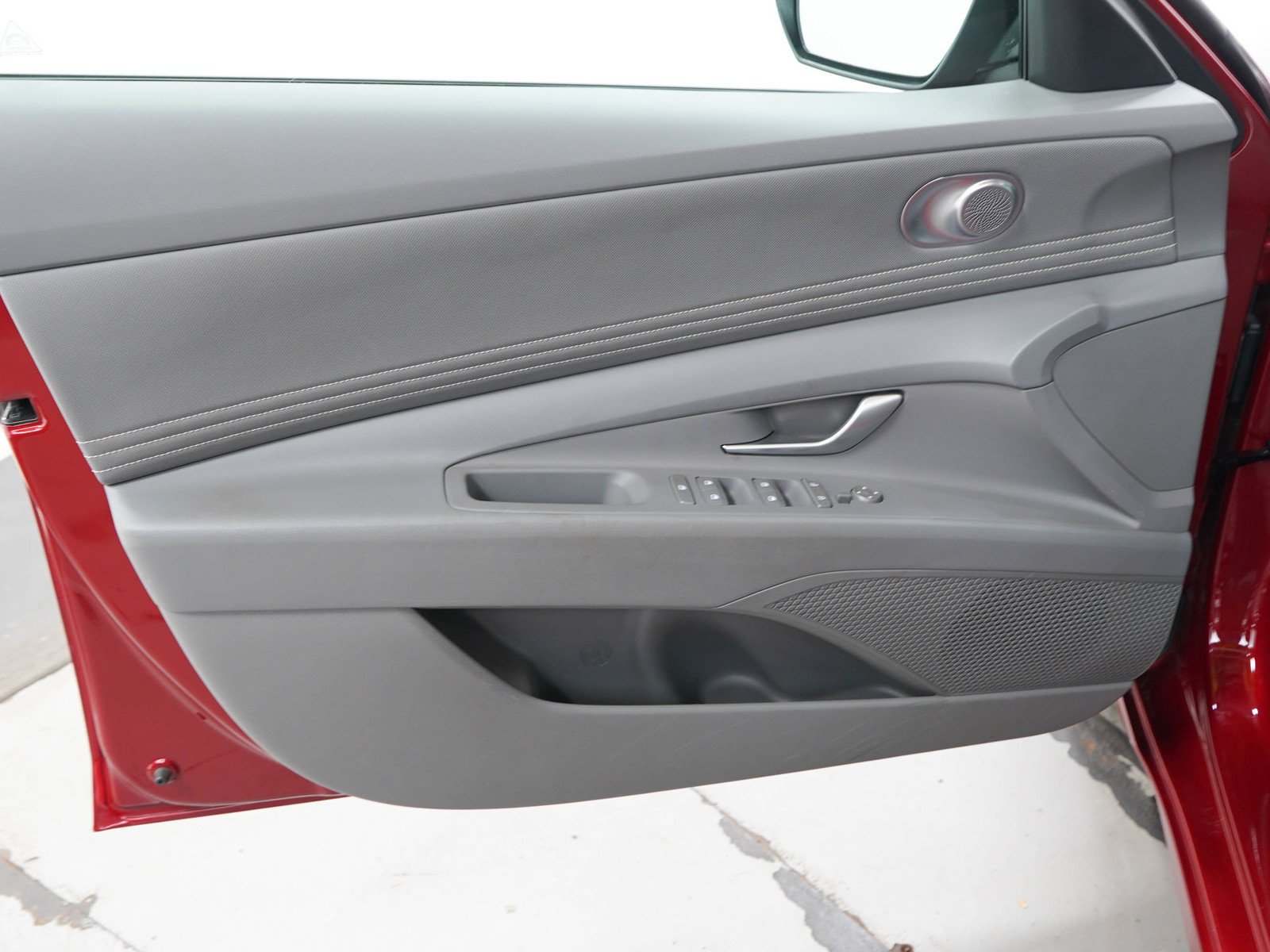 Used 2025 Ultimate Red Hyundai SEL Convenience IVT image 20