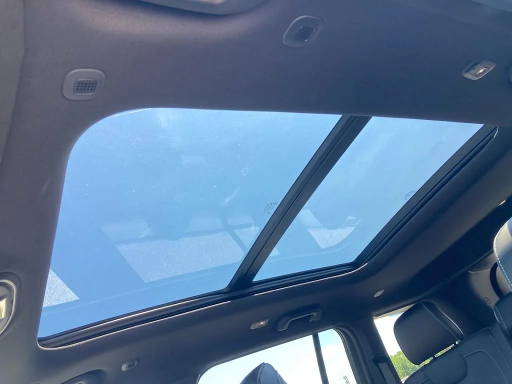New 2024 Baltic Gray Metallic Clearcoat Jeep 4xe image 31