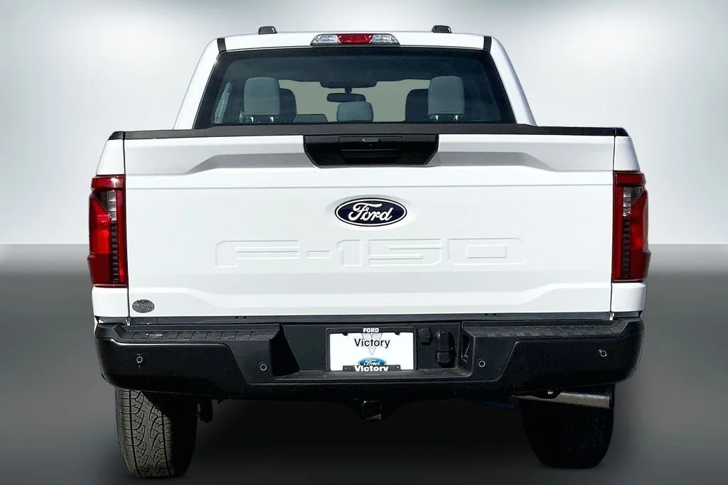 New 2026 White Ford XL image 4