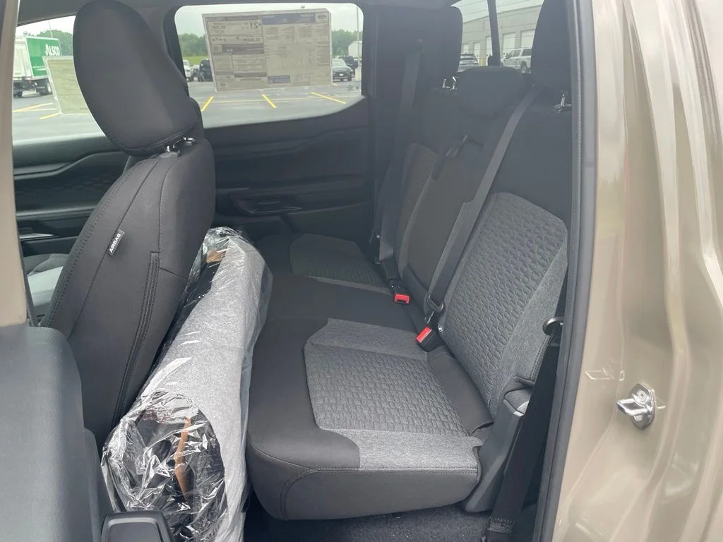 New 2026 Marsh Gray Ford XLT image 27