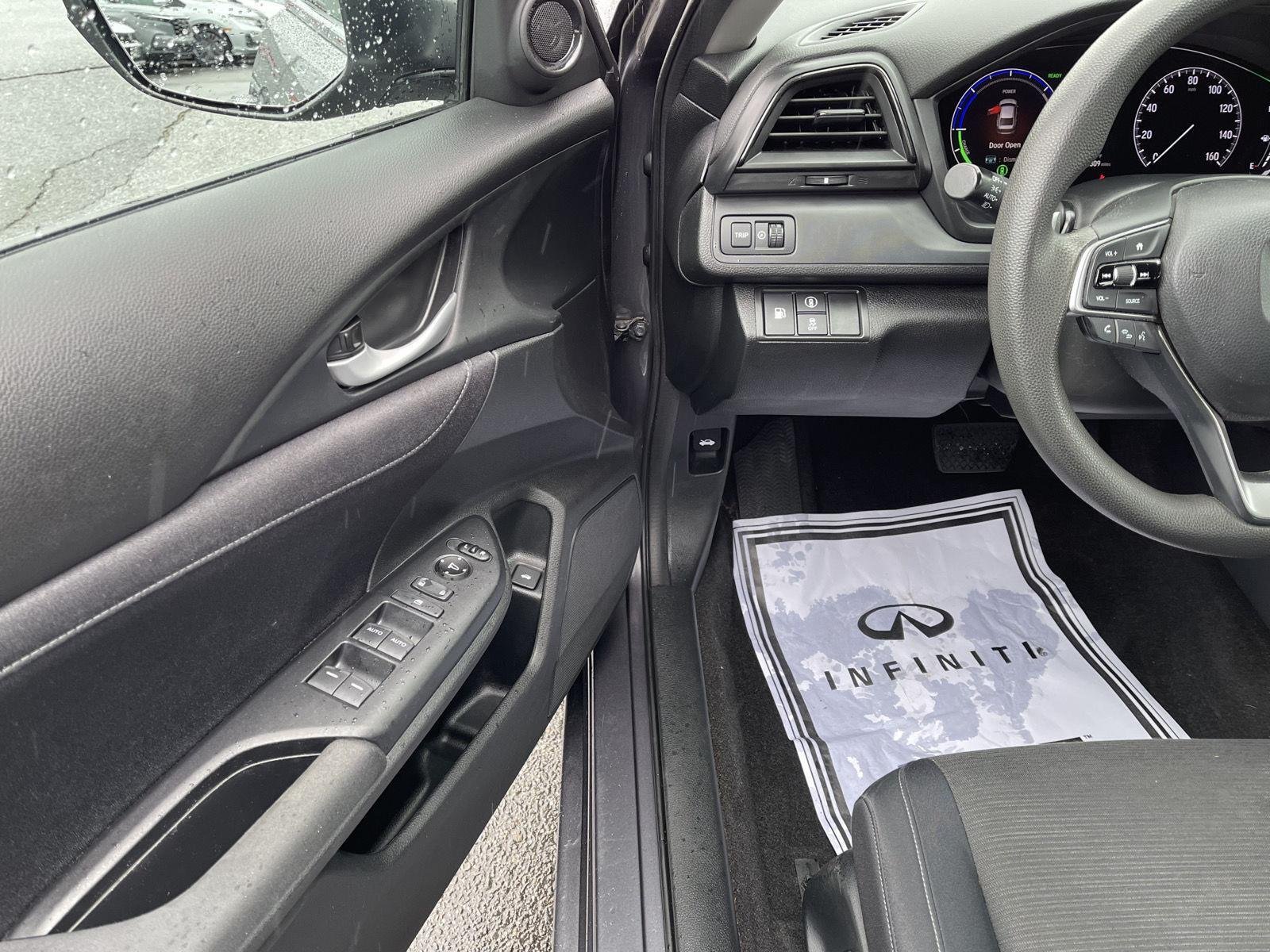 Used 2019 Honda Insight LX with VIN 19XZE4F19KE022881 for sale in Manchester, CT