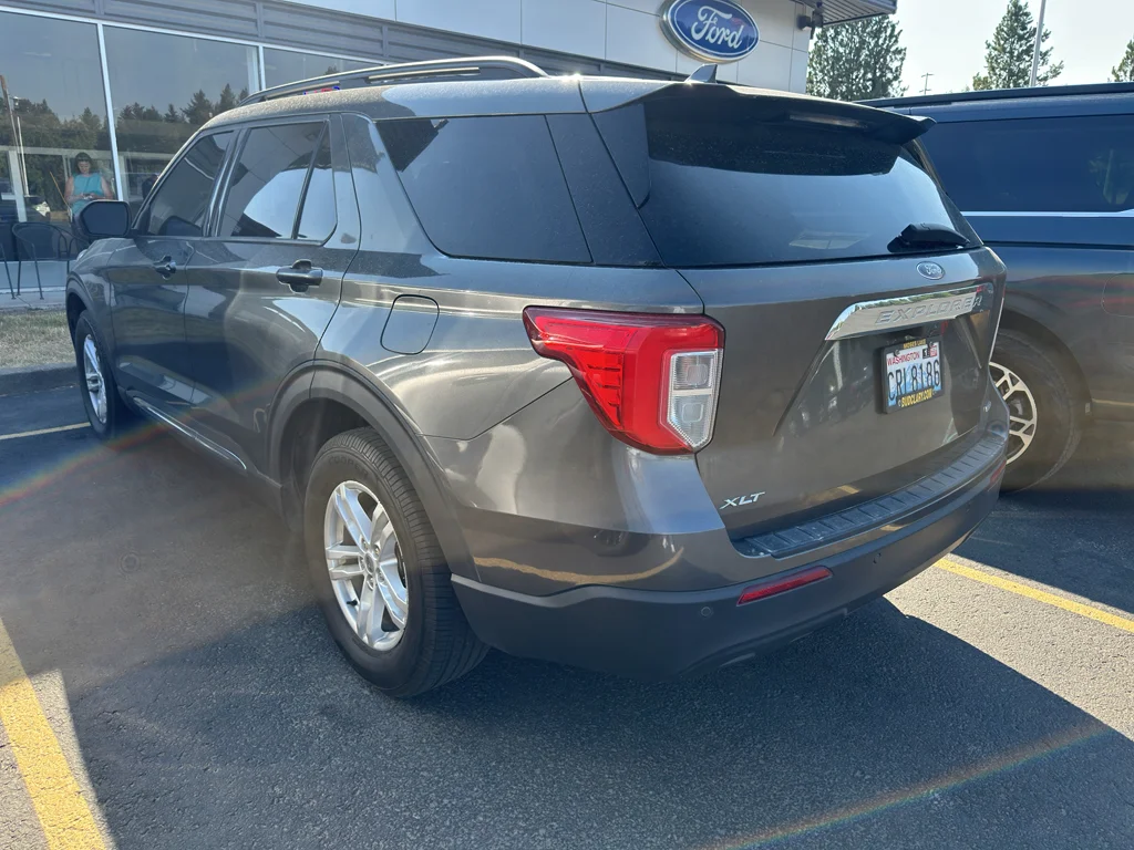 Used 2020 Magnetic Metallic Ford XLT image 7