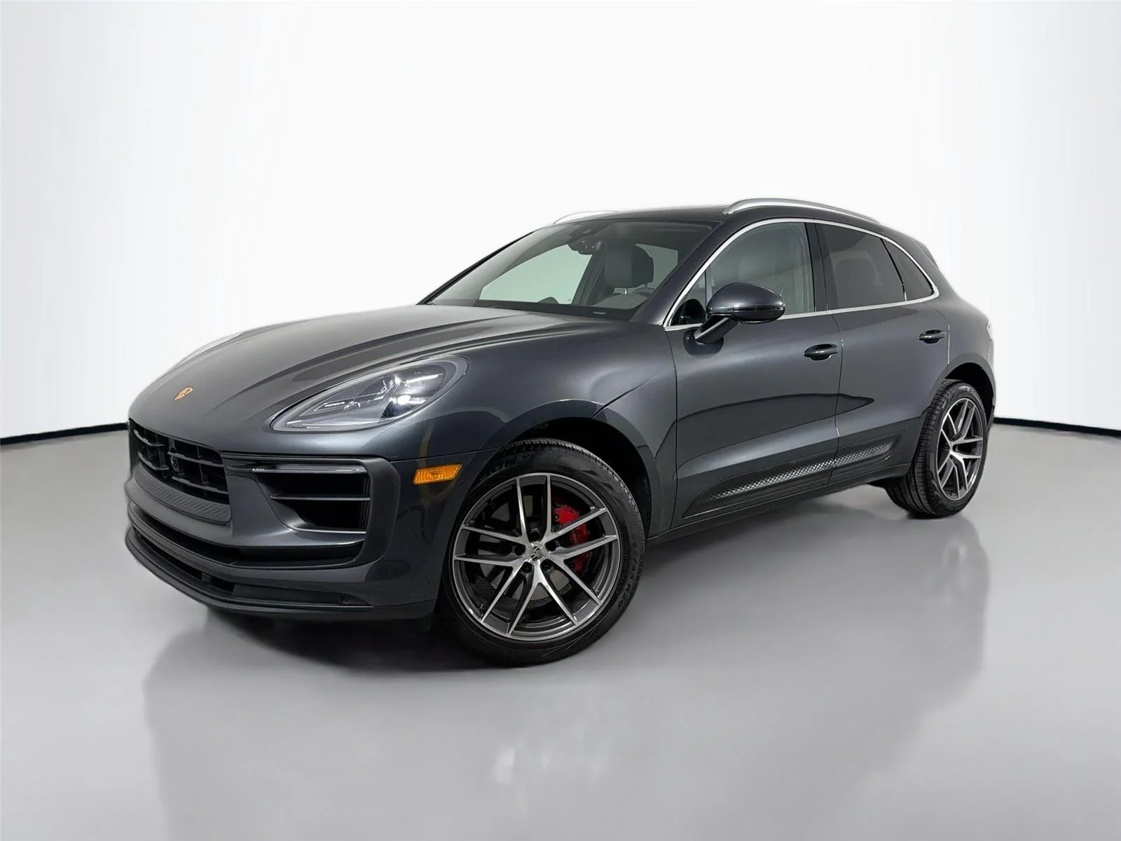 2023 Porsche Macan