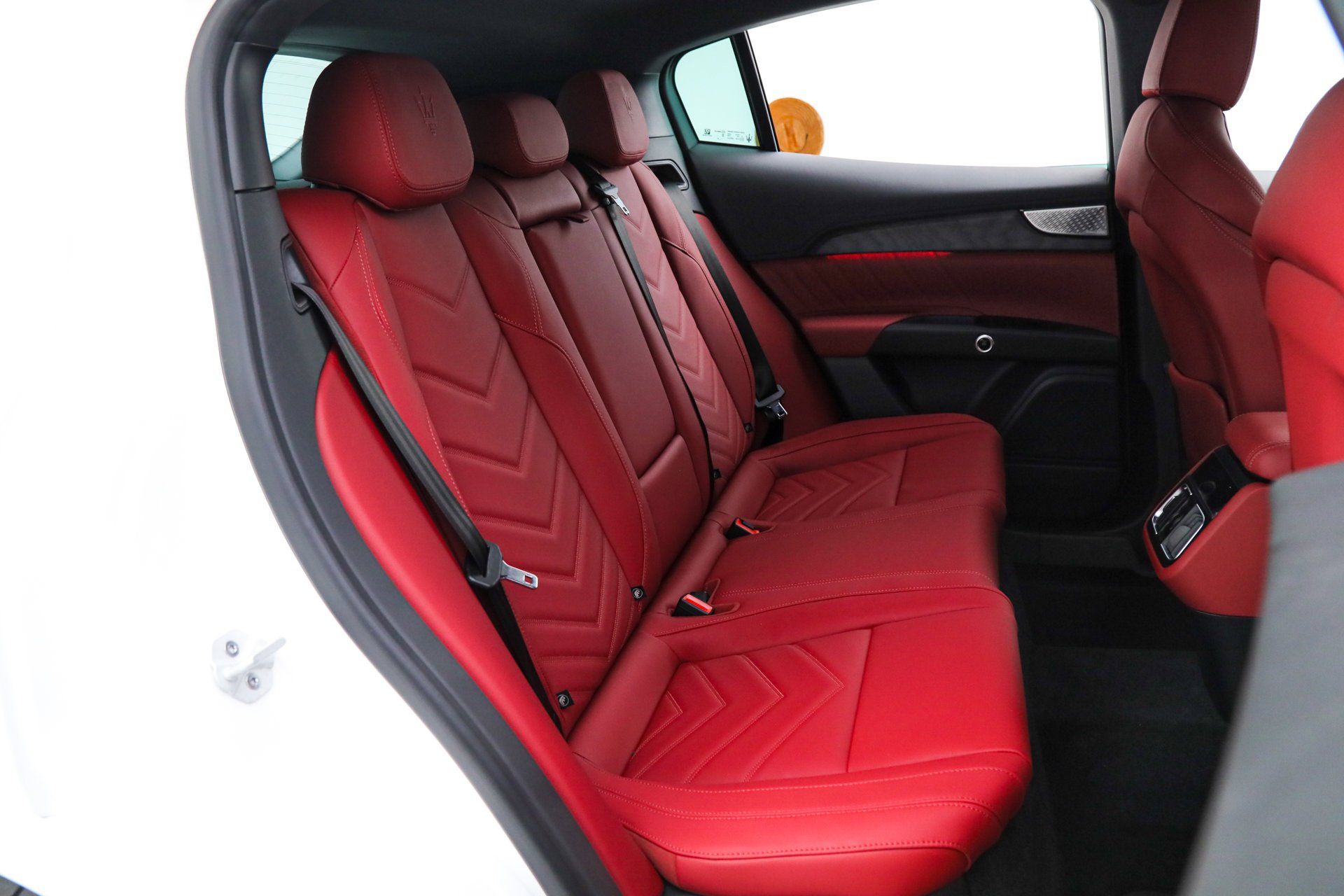 2026 Maserati Grecale Modena V6 - Photo 15