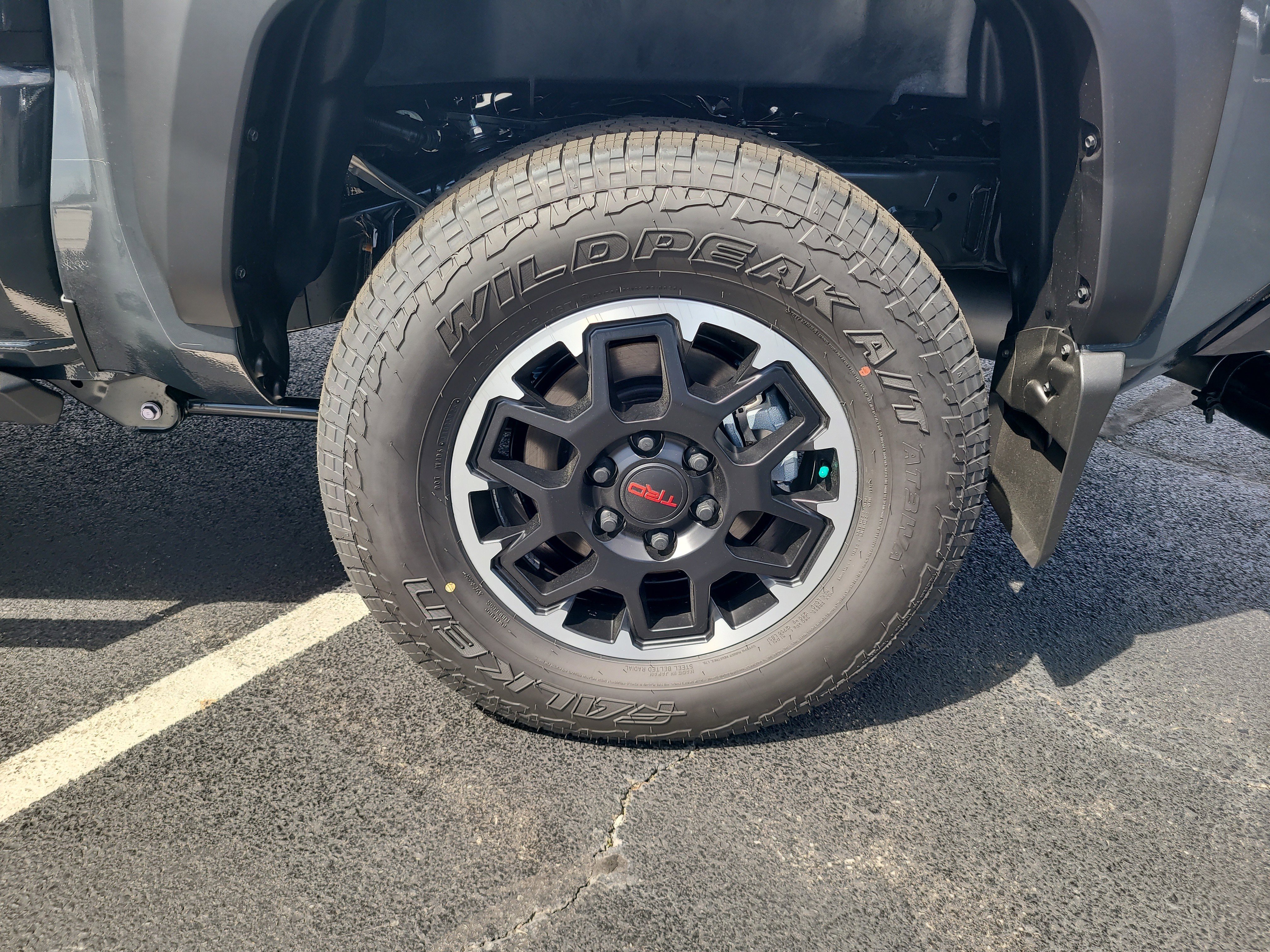 2026 Toyota Tacoma TRD Off Road - Photo 9