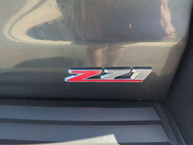 Used 2019 Gray Chevrolet LT image 33