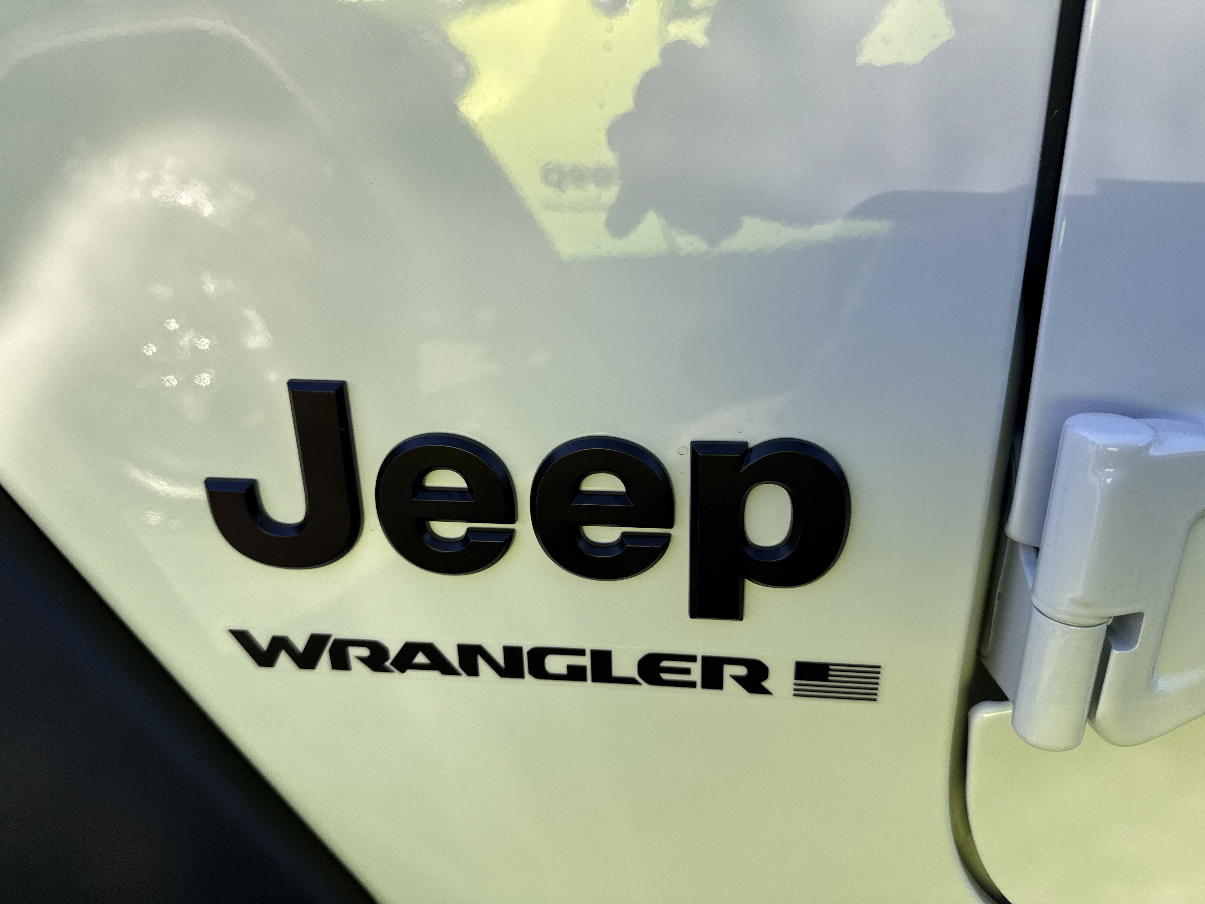 New 2026 Bright White Clear-Coat Exterior Paint Jeep Willys image 12