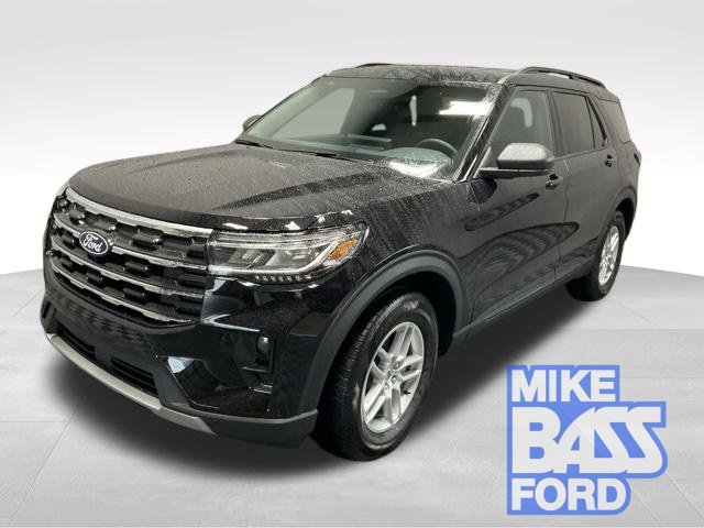 New 2027 Agate Black Metallic Ford Active image 1