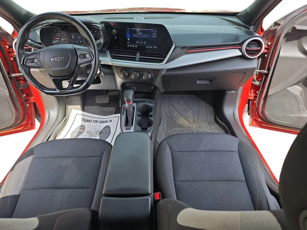 2024 Chevrolet Trax RS - Photo 10