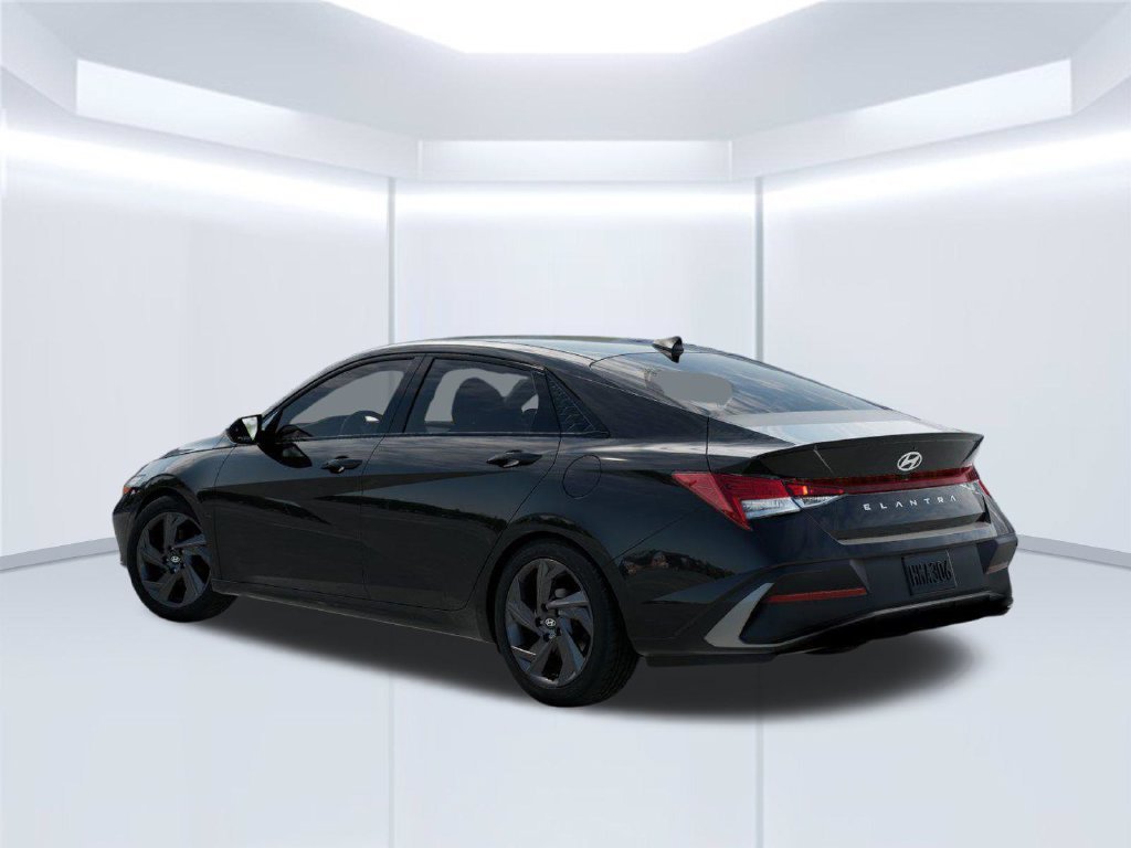 New 2026 Black Hyundai SEL Sport image 5