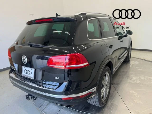 Used 2015 Black Volkswagen V6 Lux image 34