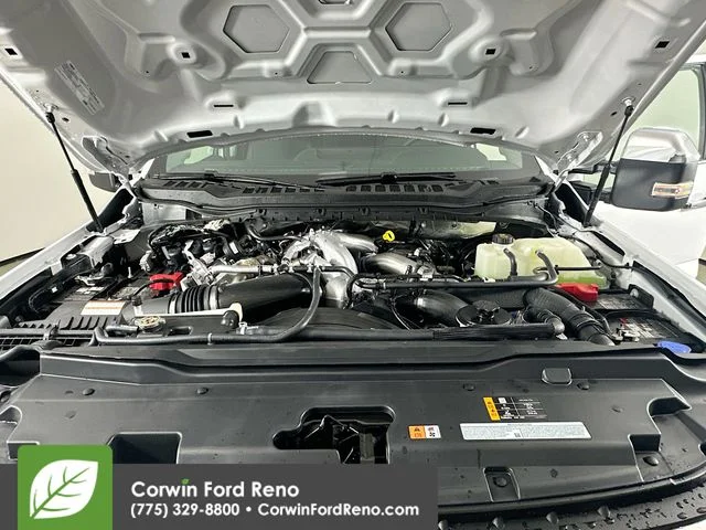 New 2026 Oxford White Ford Lariat image 30