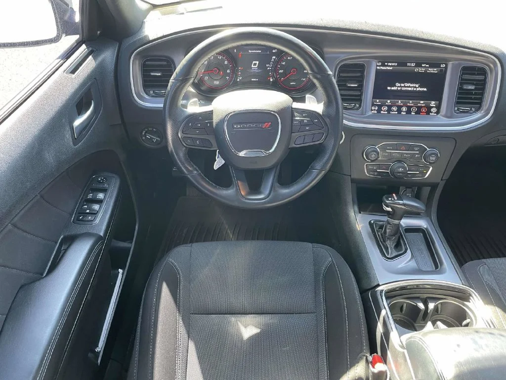 Used 2021 White Dodge SXT image 18