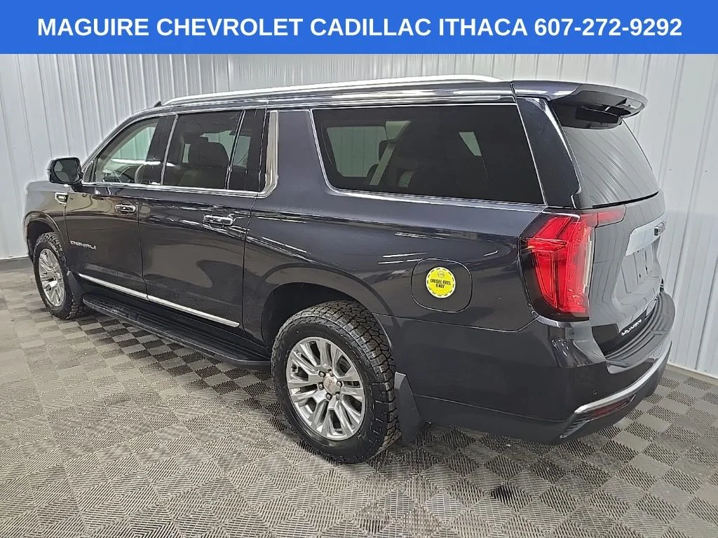 Used 2023 Silver GMC Denali image 9