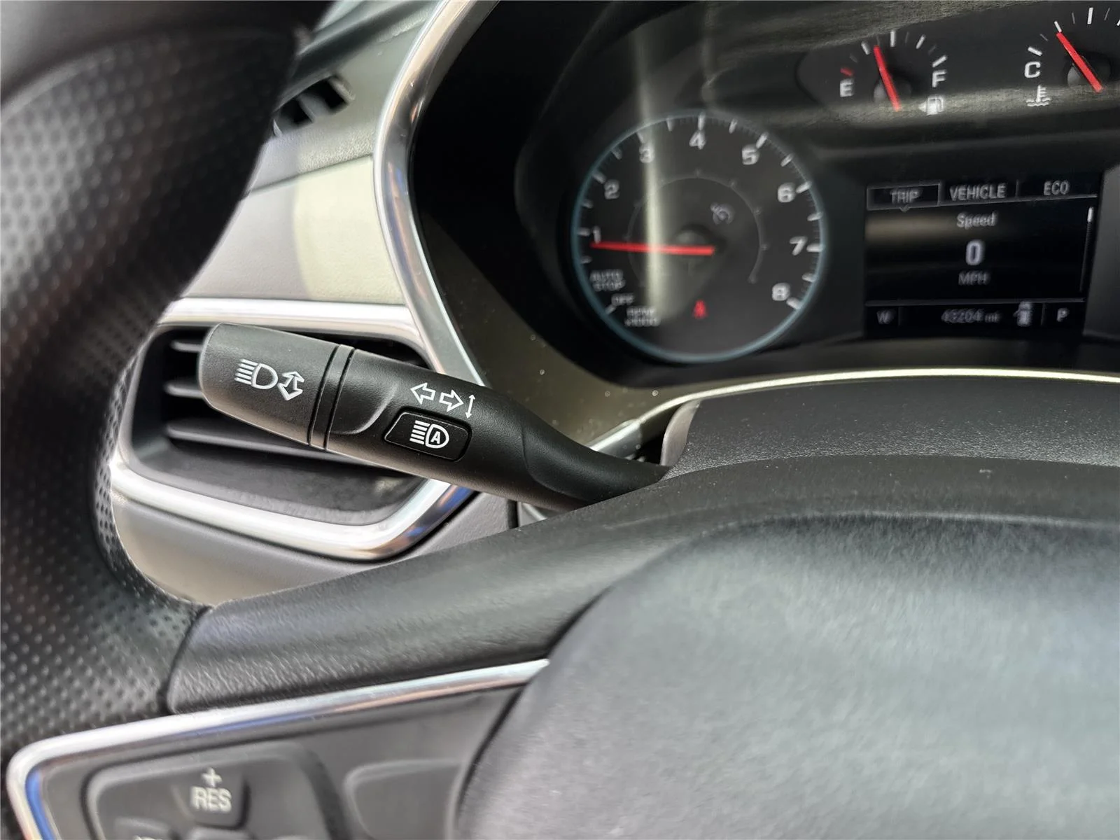 Used 2021 SILVER ICE METALLIC Chevrolet LS image 21