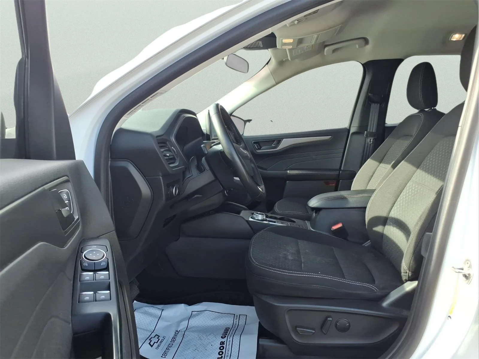 Used 2023 Oxford White Ford Active image 15