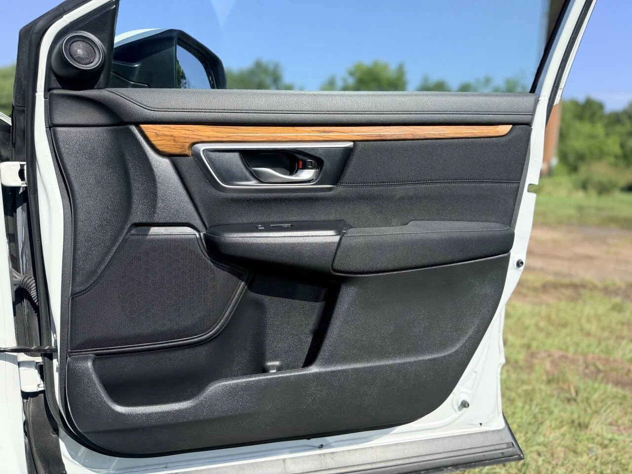 Used 2020 Silver Honda EX 4dr SUV image 28