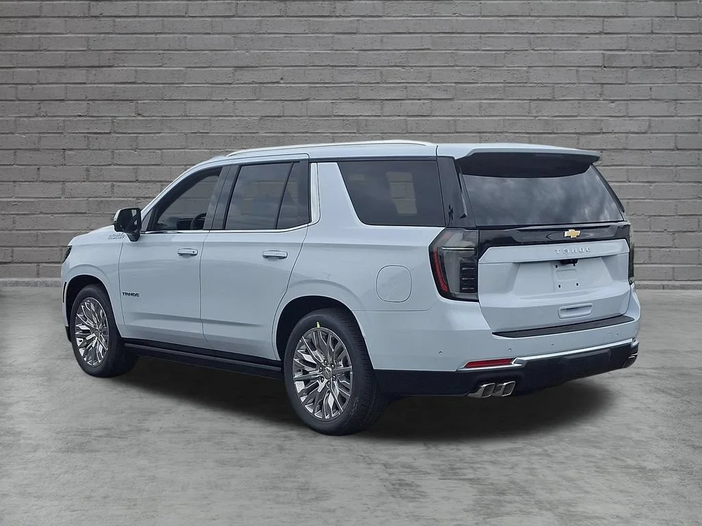 New 2026 Polar White Tricoat Chevrolet High Country image 6
